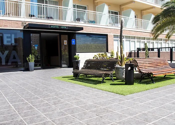 Hotel Joya 3*
